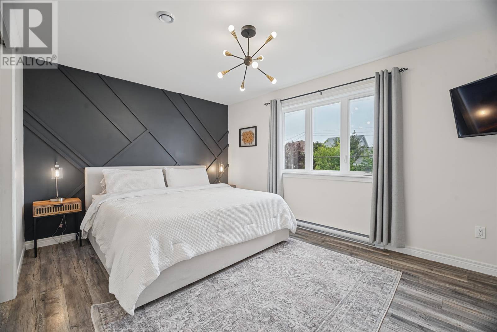 18 Challenger Crescent, photo 13 of 34
