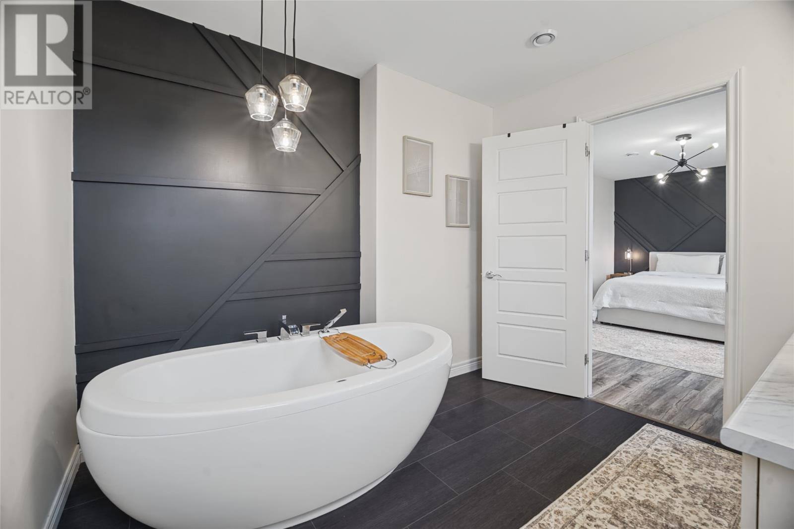 18 Challenger Crescent, photo 17 of 34