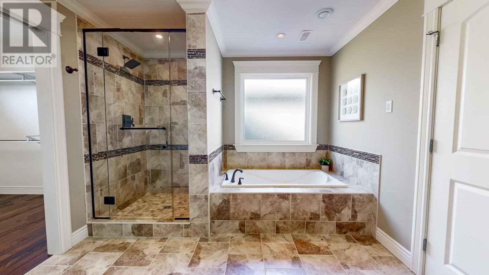 111 Cheeseman Drive, photo 31 of 49