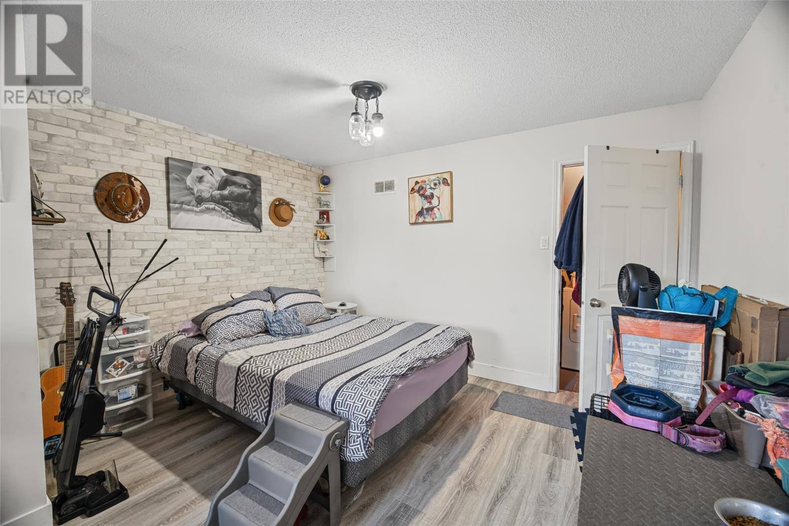 31 Princeton Crescent, photo 17 of 31