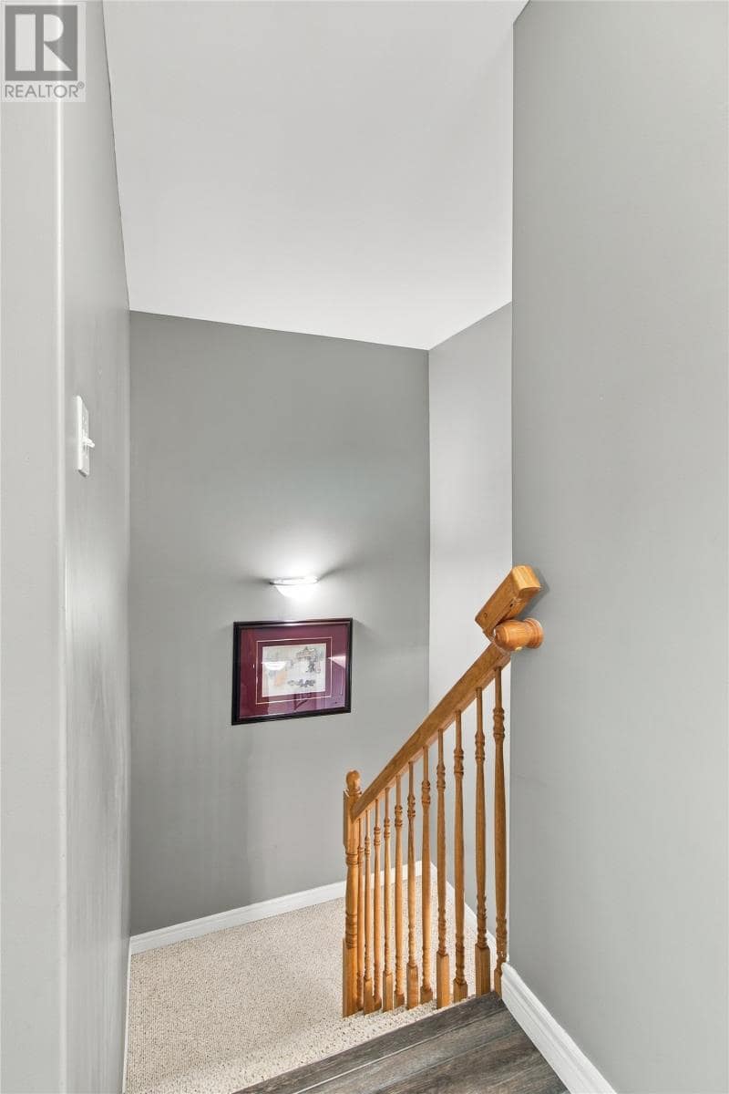 176 Green Acre Drive, photo 13 of 25