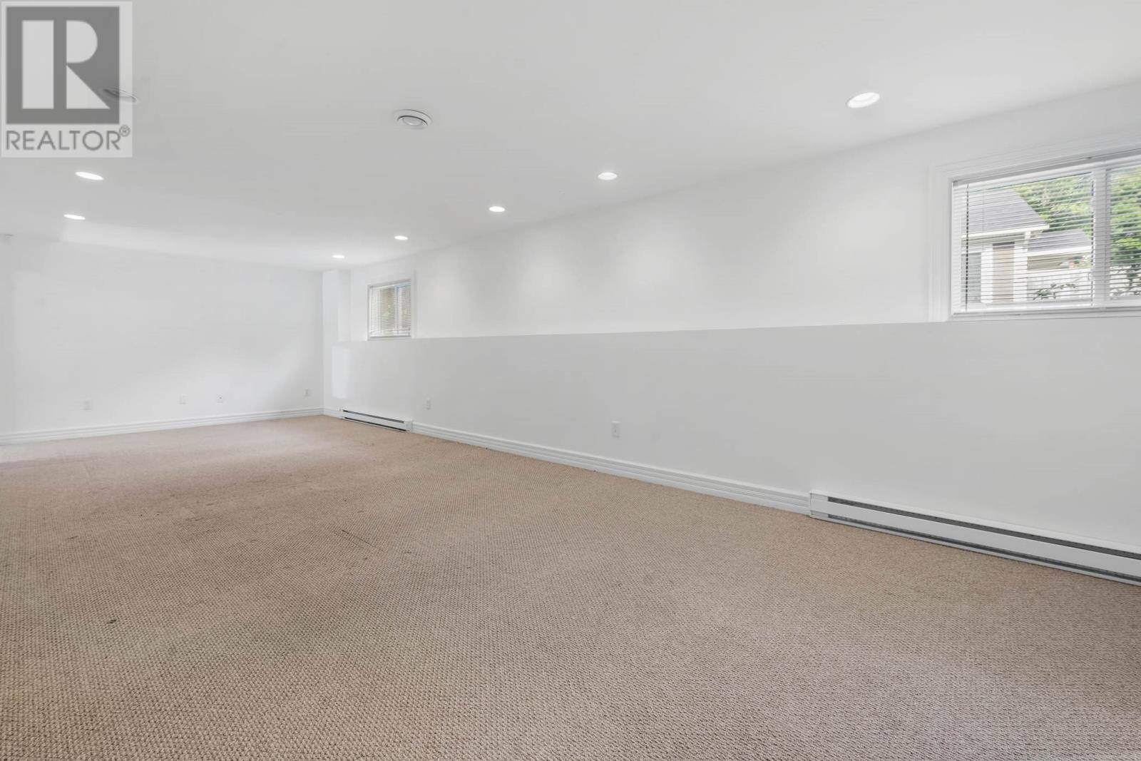 101 Waterford Bridge Road, photo 33 of 47