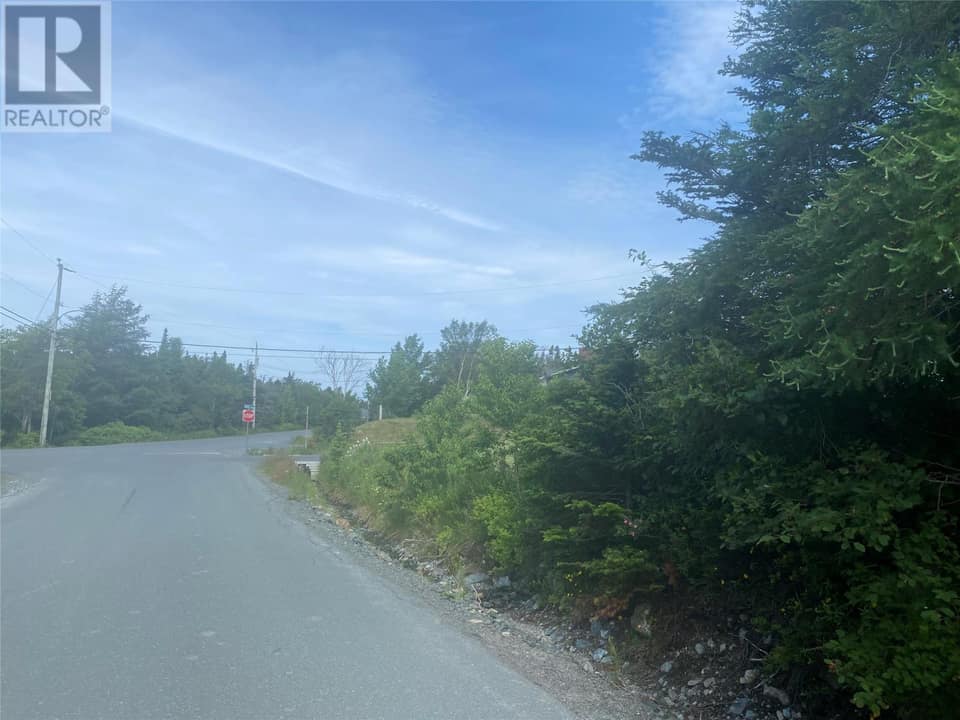 3-11 Cross Meadow Road, photo 1 of 3