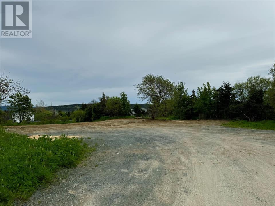 147-149 Thorburn Road, photo 3 of 3