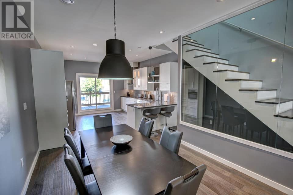 48 Brine Street, photo 7 of 33
