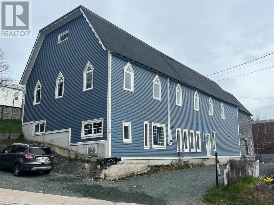 146 Casey Street, photo 1 of 19