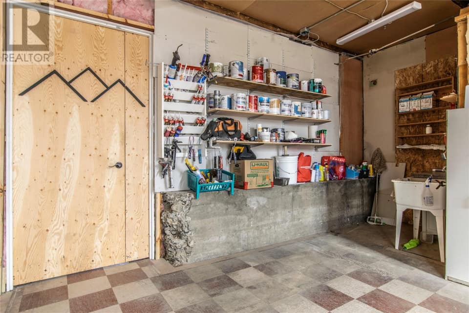 146 Casey Street, photo 16 of 19