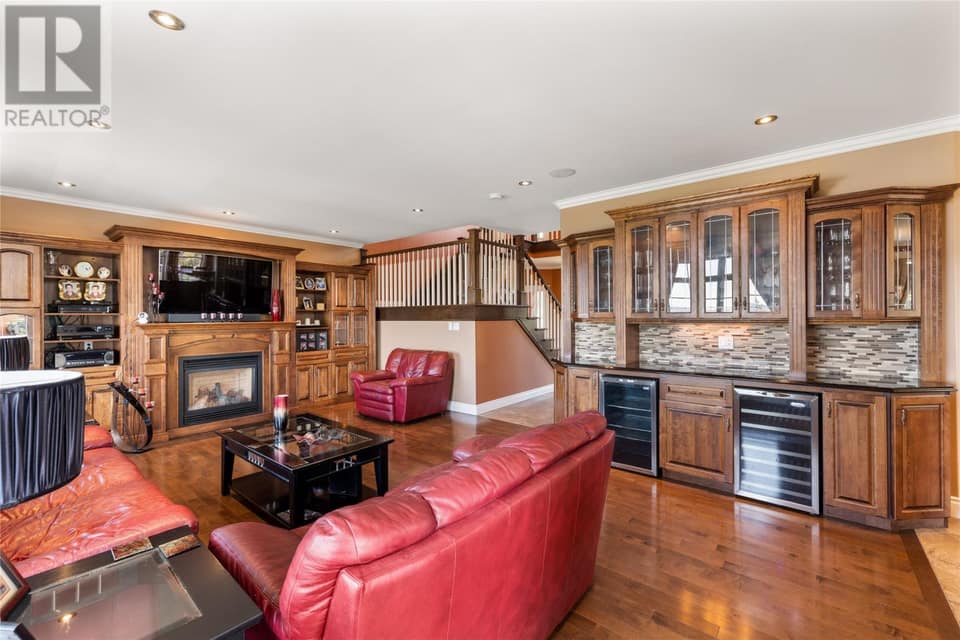 3 Everest Street, photo 13 of 35