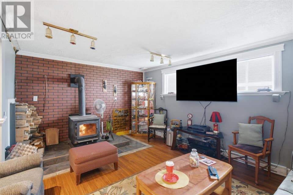 1190 Topsail Road, photo 19 of 34