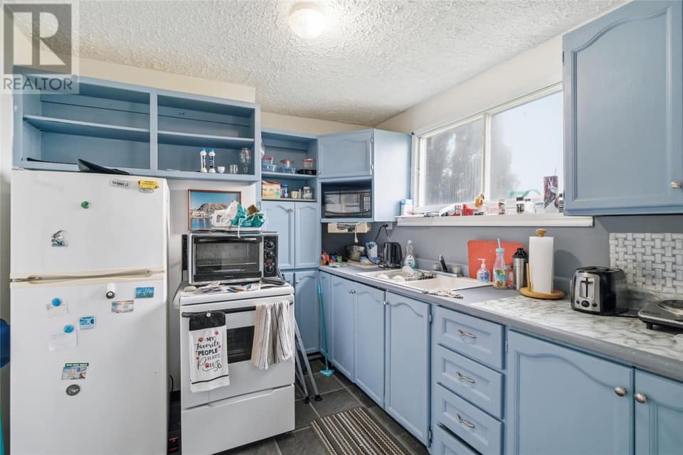 1190 Topsail Road, photo 25 of 34