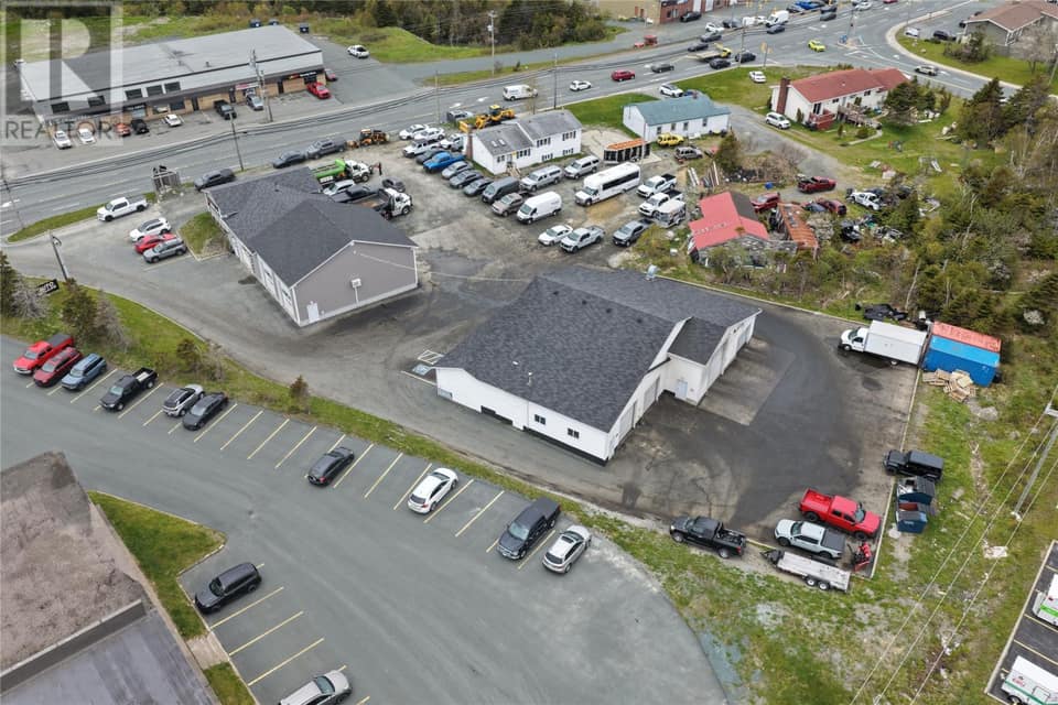 1186 Topsail Road, photo 5 of 15