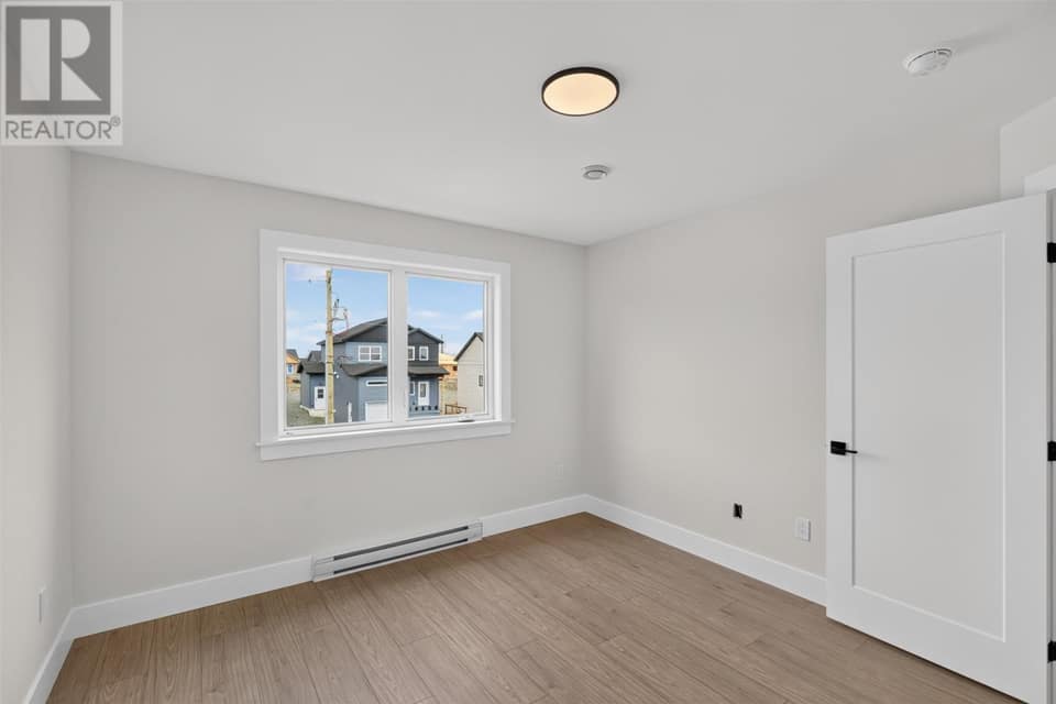 99 Trenton Drive, photo 23 of 50
