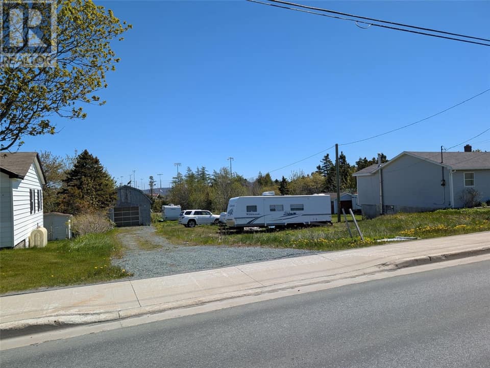 103 Commonwealth Avenue, photo 1 of 1