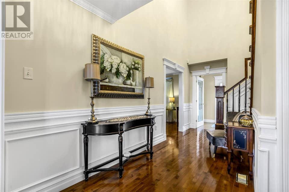 133 Ridgewood Drive, photo 6 of 47