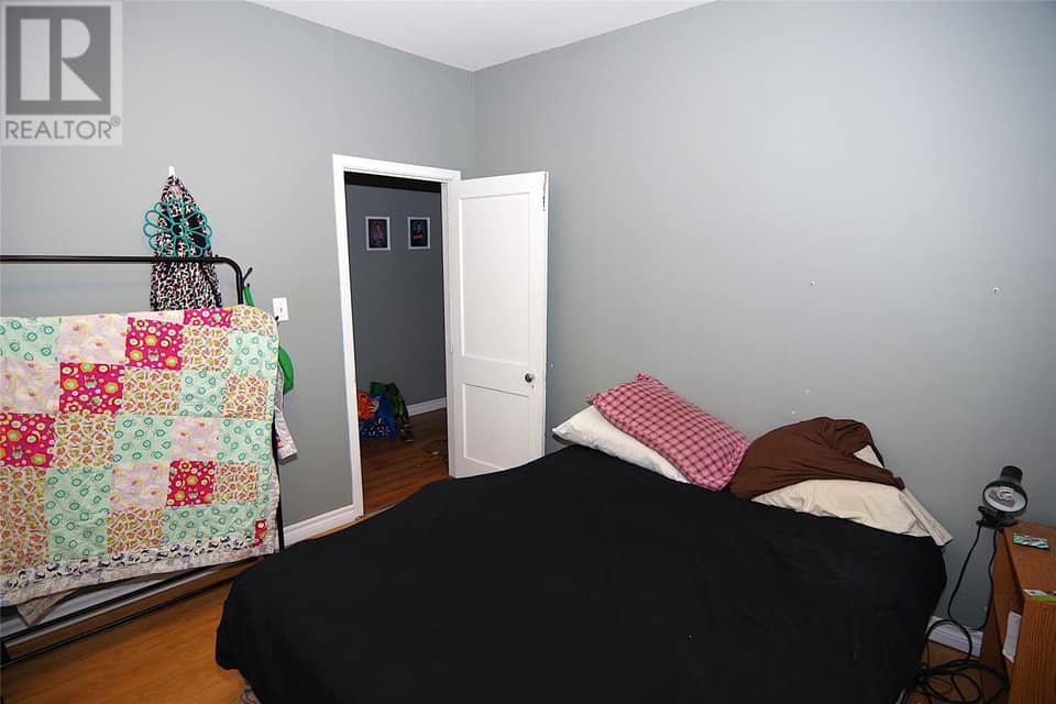 41 Monroe Street, photo 11 of 21