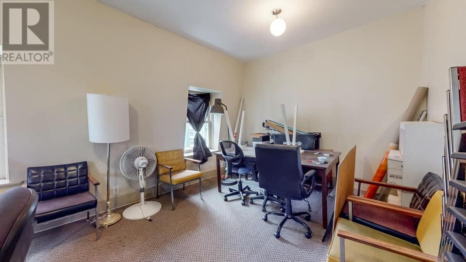 28 COCHRANE Street, photo 21 of 36