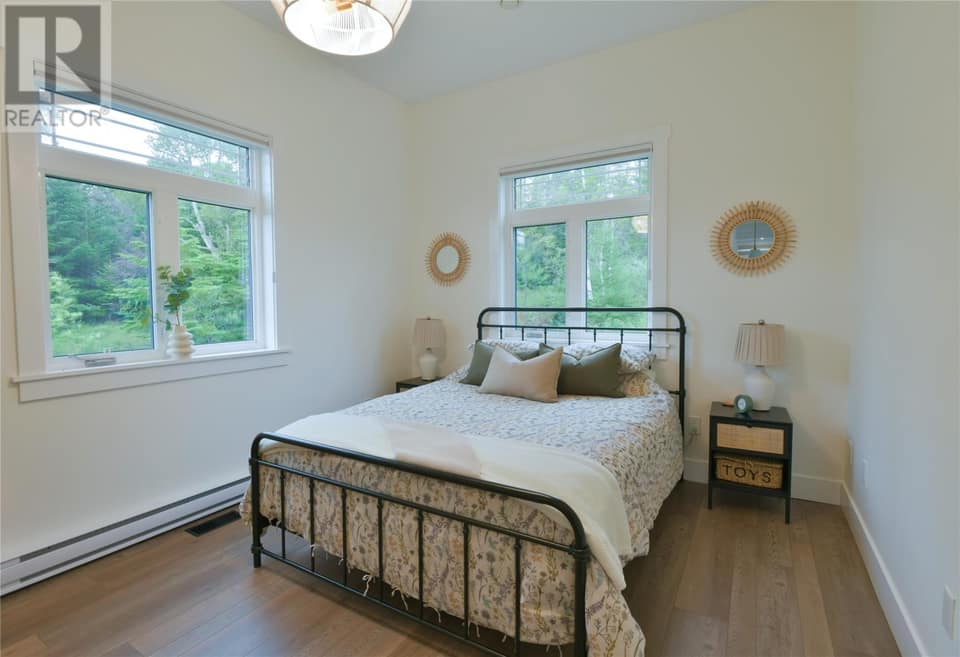 53 E Lawrence Pond Road, photo 37 of 44