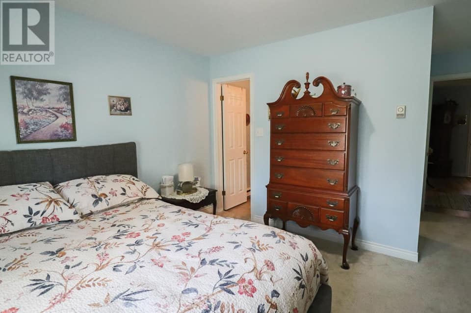2 Sarasota Court, photo 9 of 17