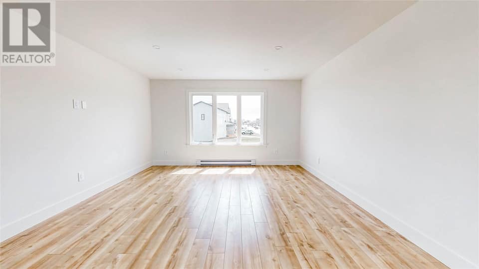 4 Flora Street, photo 8 of 18