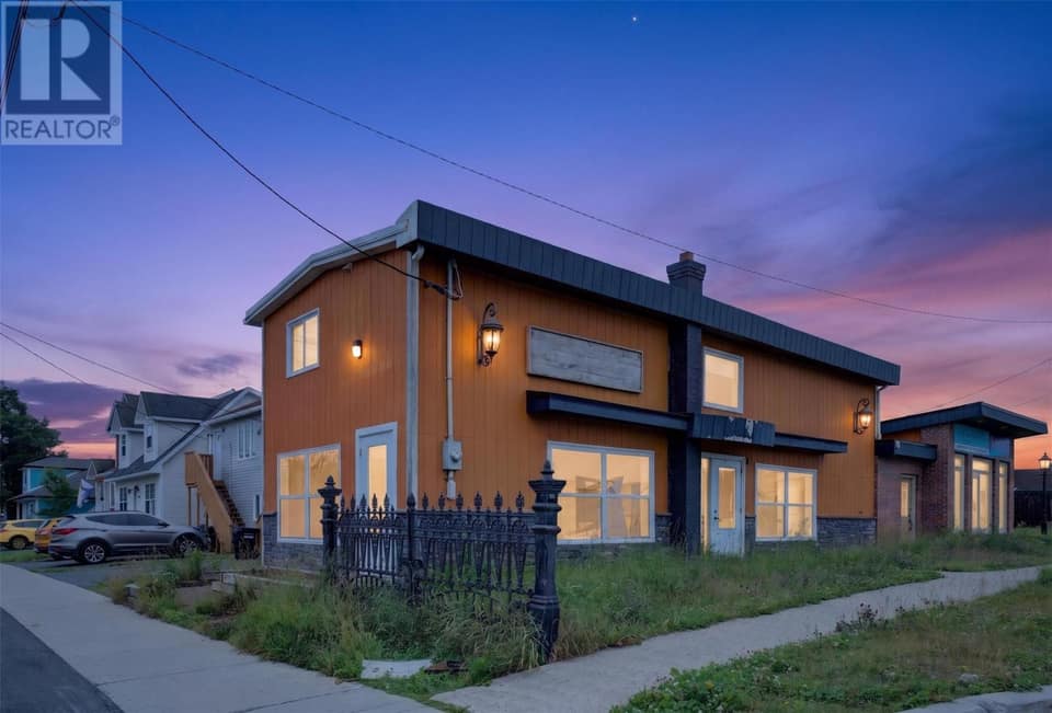 41 Cashin Avenue, photo 1 of 24