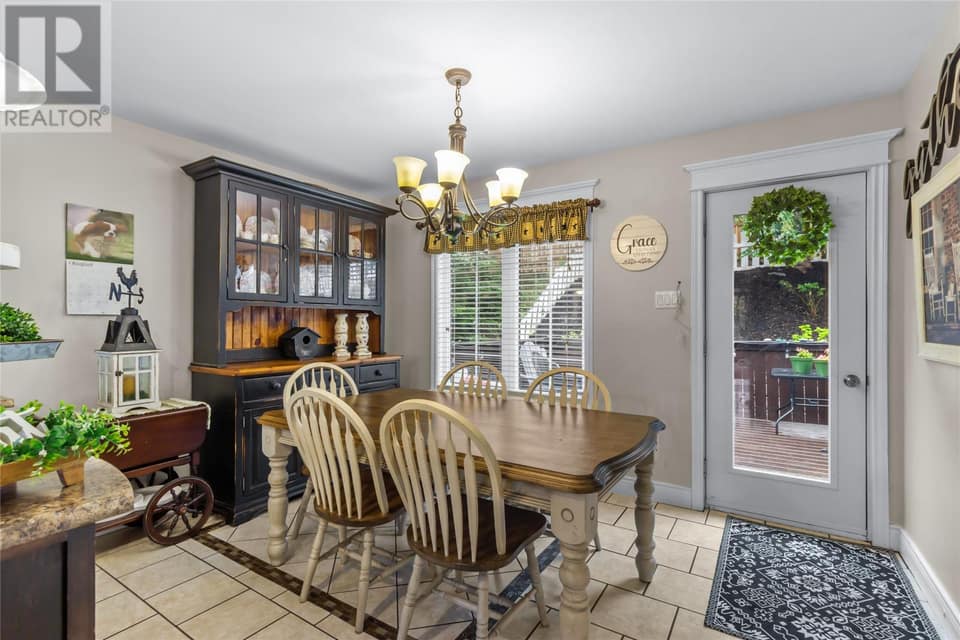 11 Whelans Crescent, photo 11 of 50