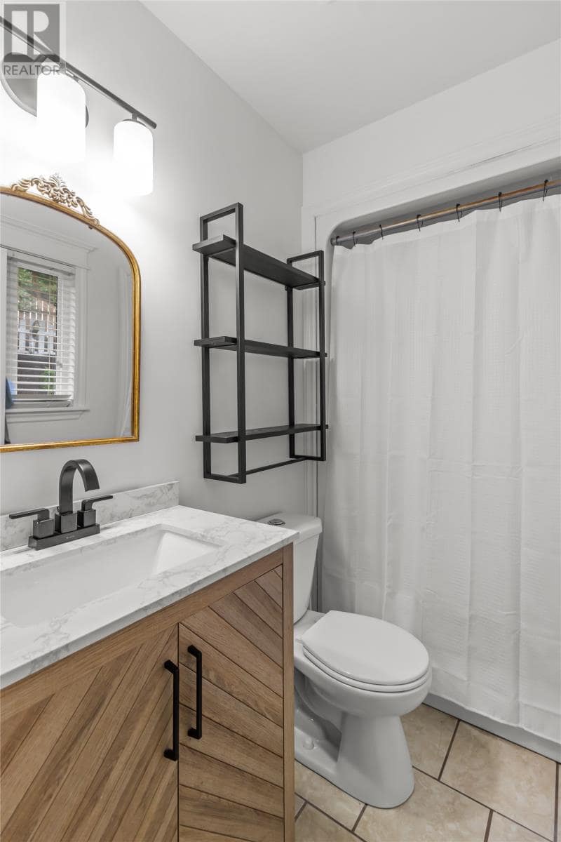 11 Whelans Crescent, photo 18 of 50