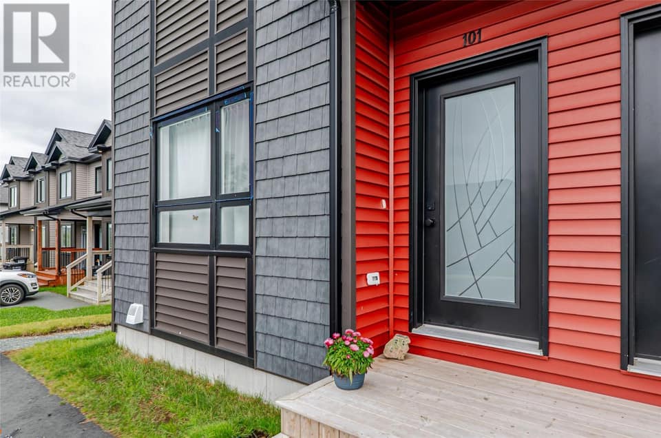 33 Cedar Hill Place, photo 1 of 29