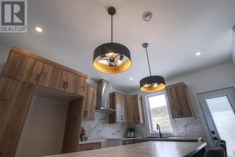 64 Trenton Drive, photo 32 of 39
