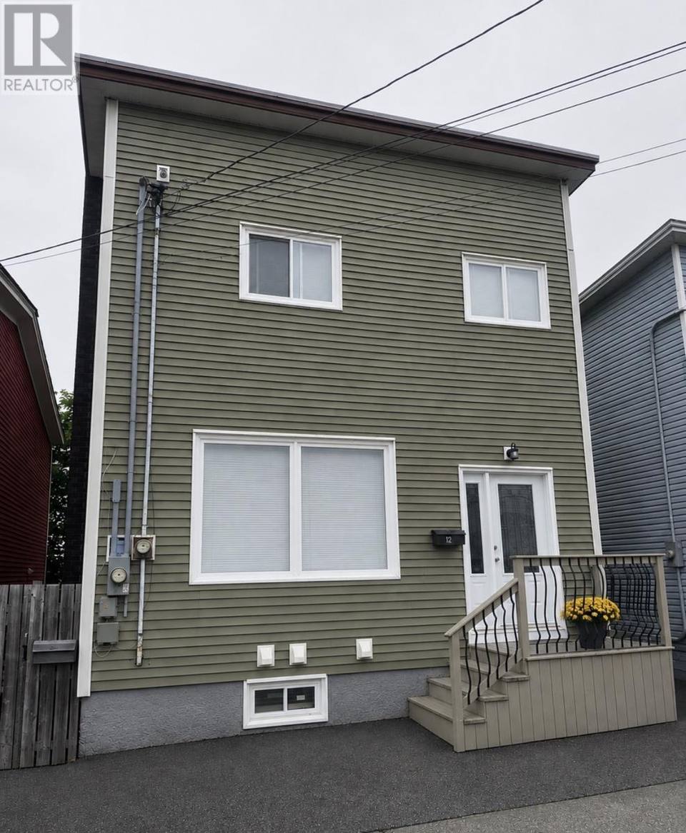 12 Blatch Avenue, photo 1 of 39