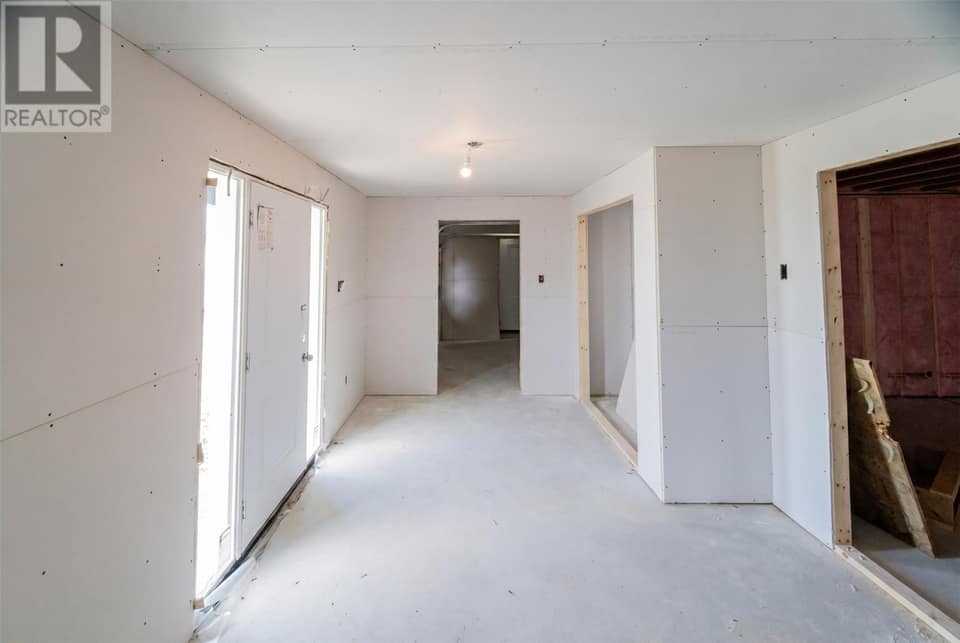 107 Sgt Donald Lucas Drive, photo 15 of 26