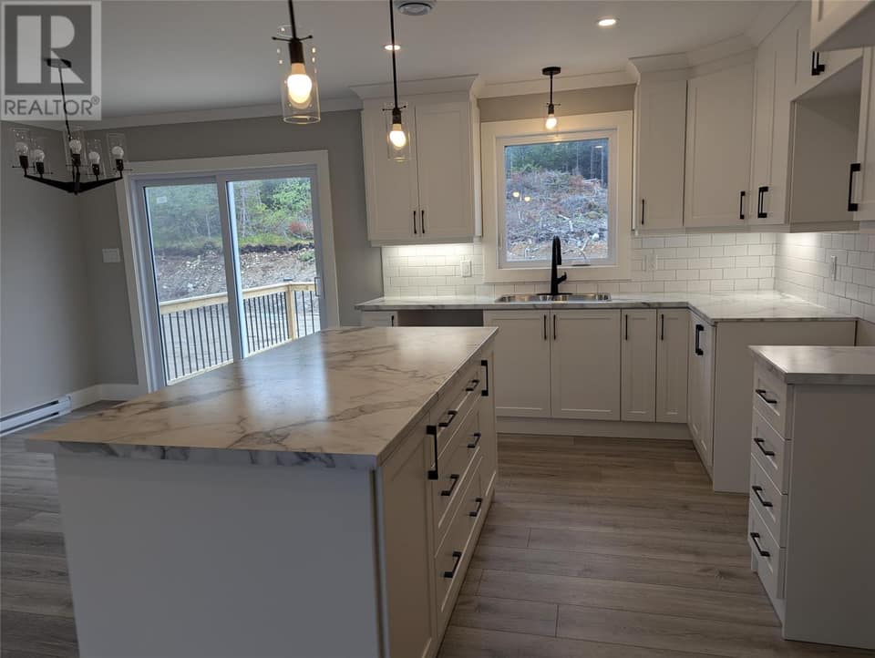 43 Swansea Street, photo 4 of 15