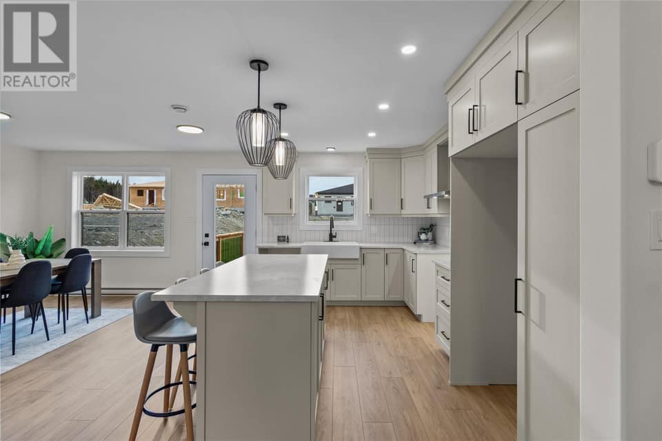 100 Trenton Drive, photo 11 of 29