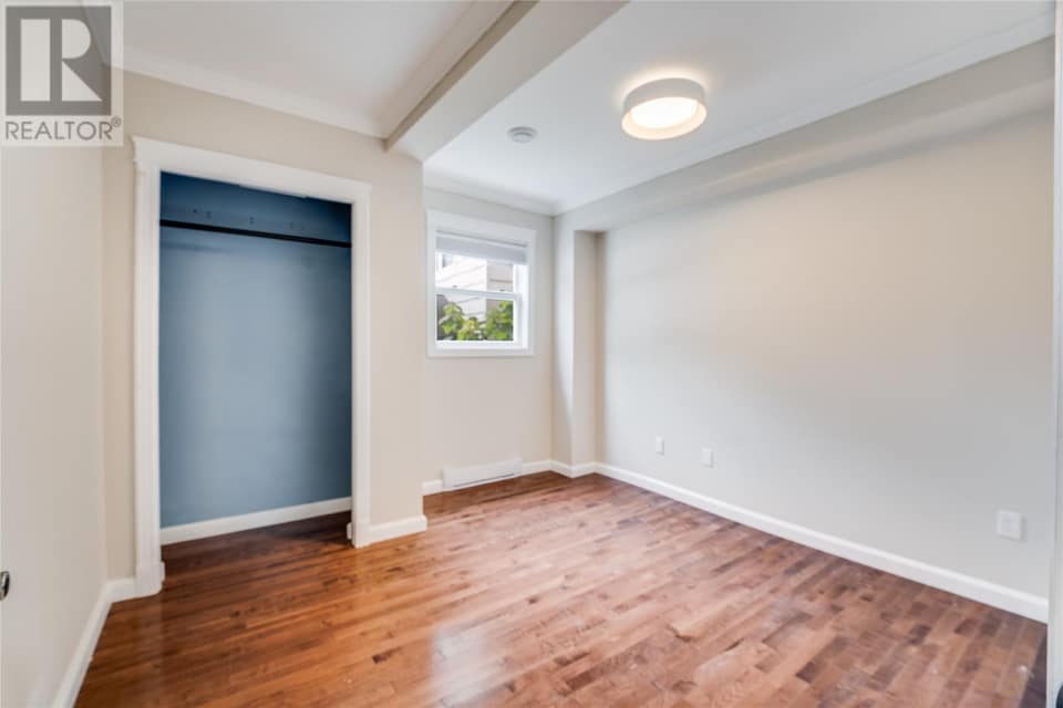 239 Craigmillar Avenue Unit#103, photo 6 of 13