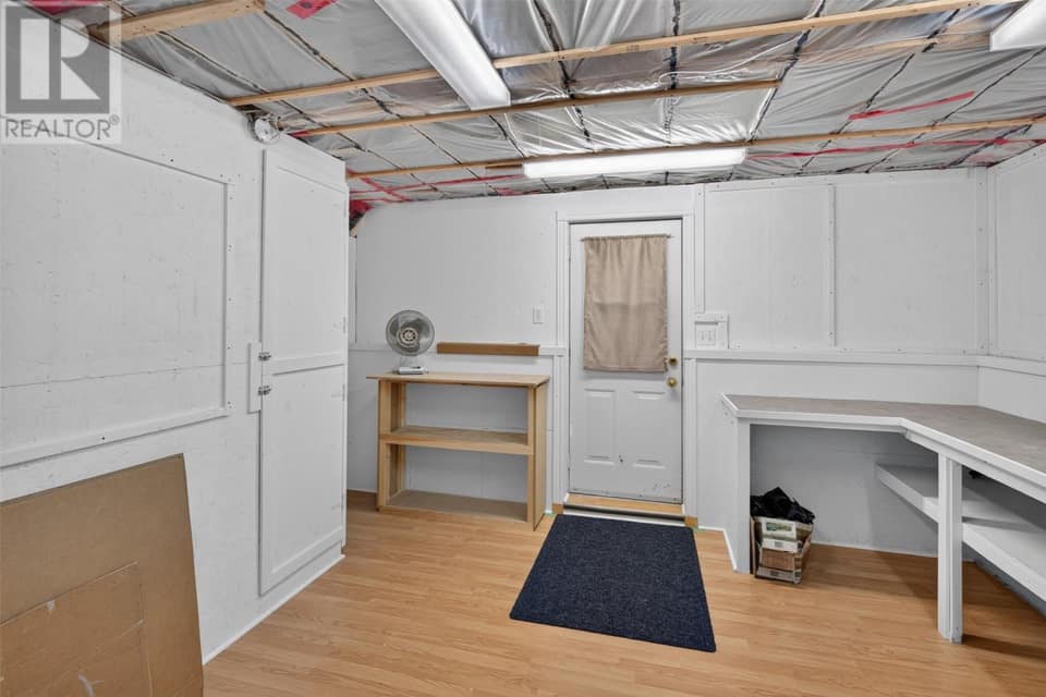 40 Ranger Avenue, photo 38 of 49