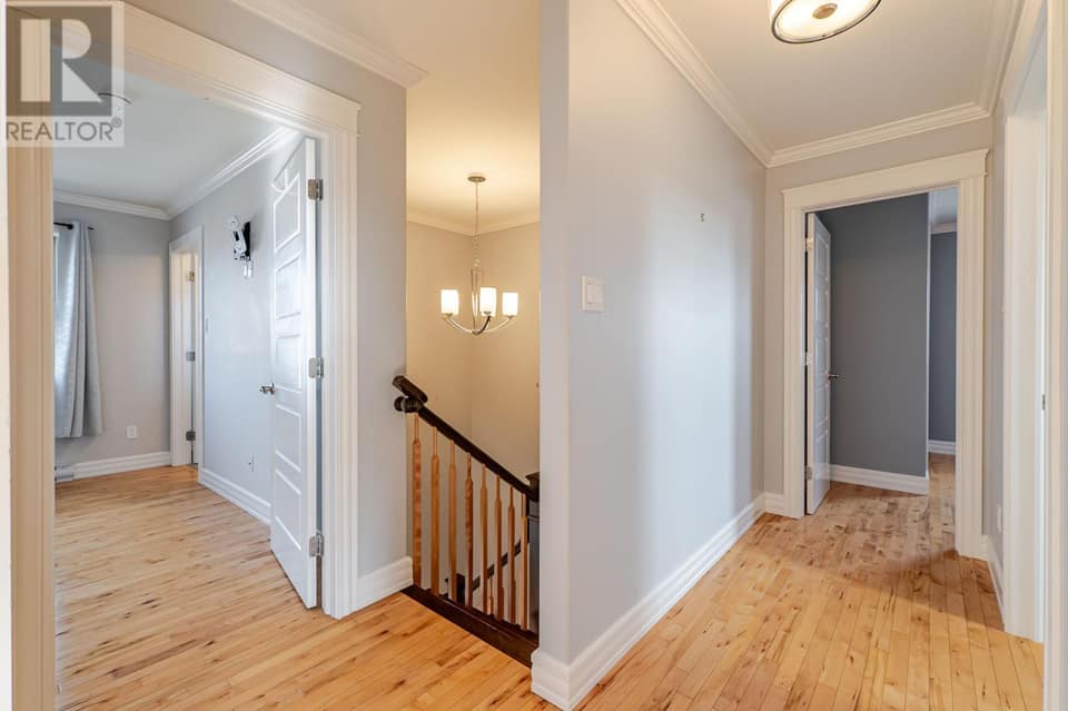 28 Kenai Crescent, photo 45 of 46