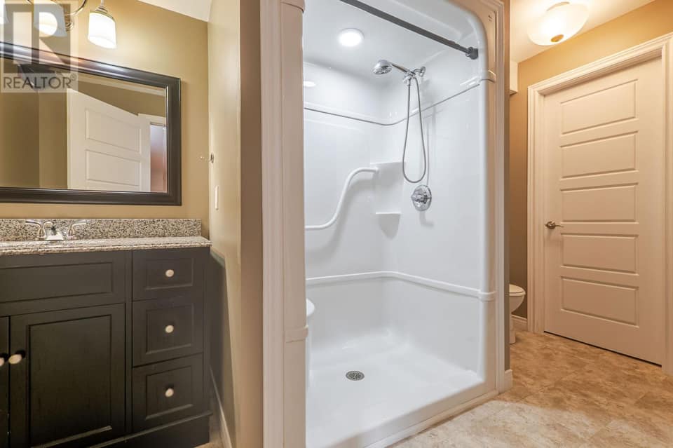 28 Kenai Crescent, photo 46 of 46