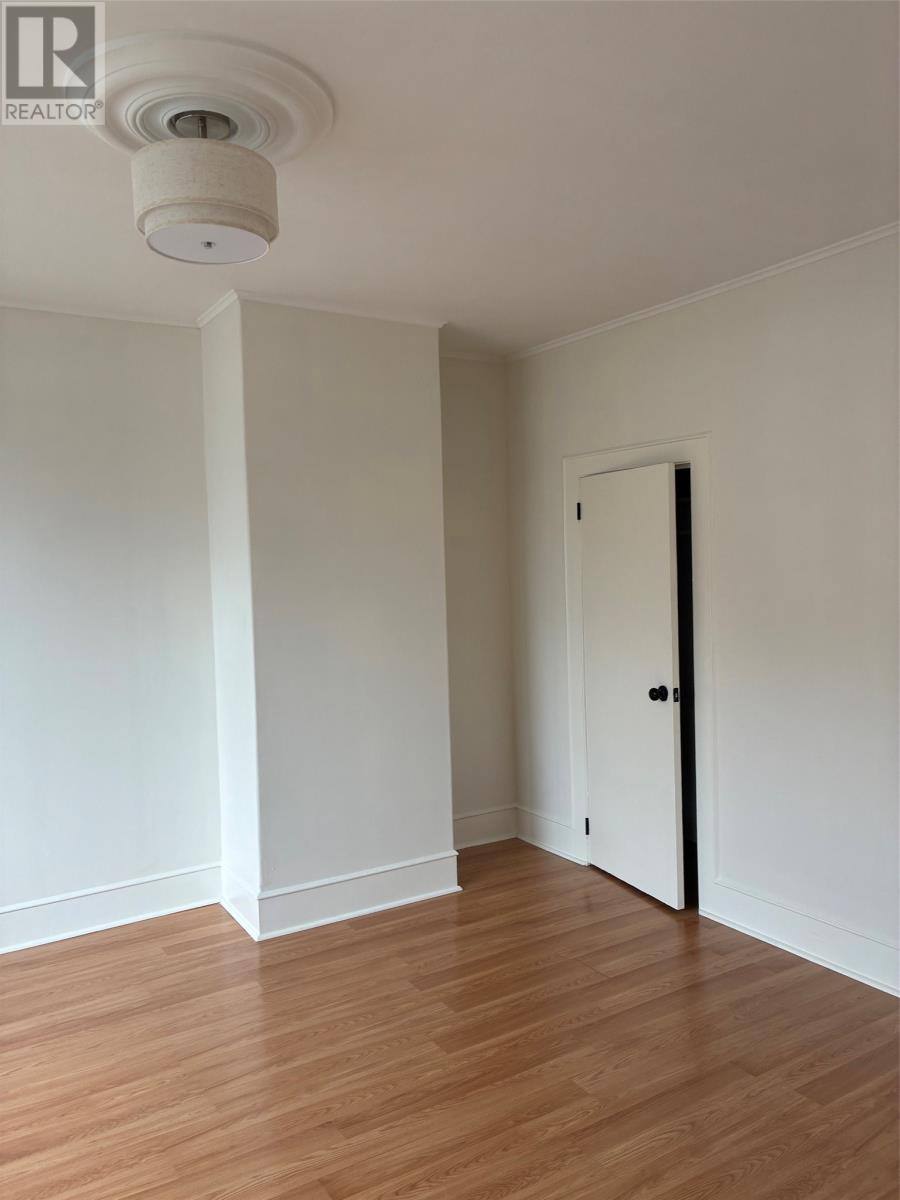 10 Morris Avenue, photo 24 of 42