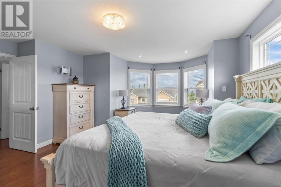 59 Bayview Heights, photo 13 of 37