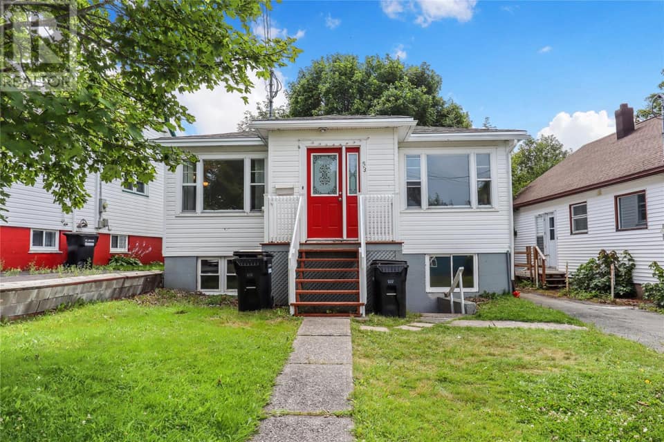 53 Smith Avenue, photo 1 of 21