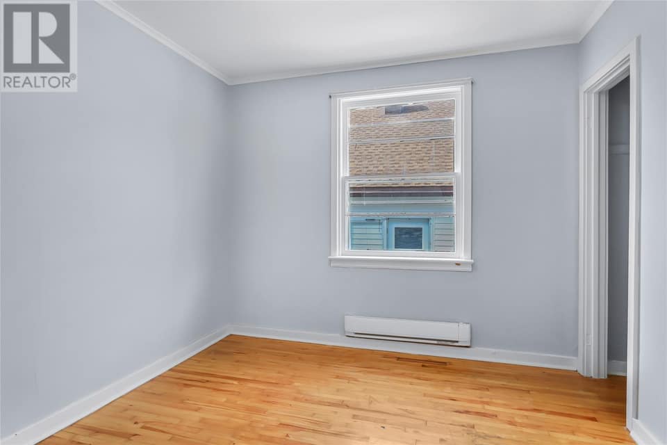 53 Smith Avenue, photo 12 of 21