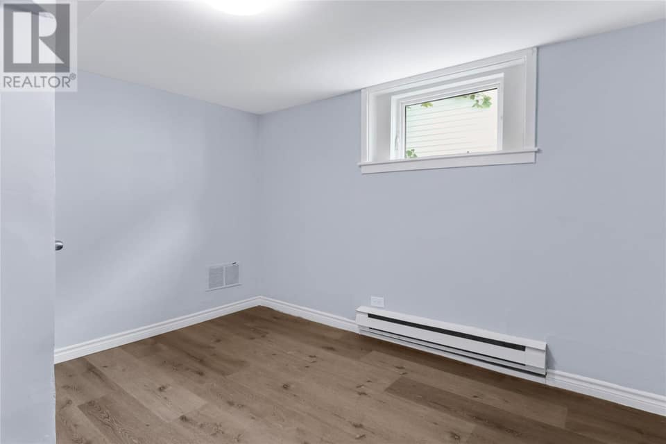 53 Smith Avenue, photo 19 of 21