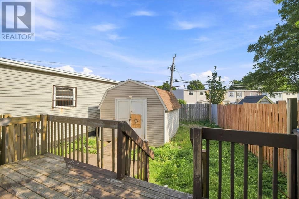 23 Campbell Avenue, photo 14 of 16