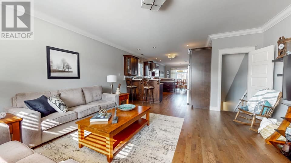 1 Kenai Crescent, photo 18 of 50