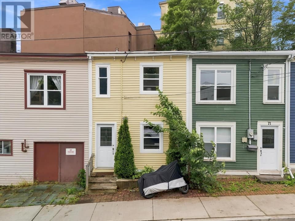 69 Kings Road, photo 1 of 15
