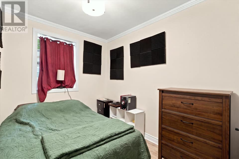 69 Kings Road, photo 12 of 15