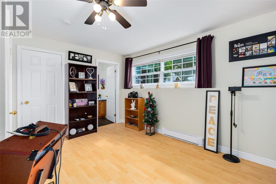 20 Sparrow Drive, photo 22 of 30