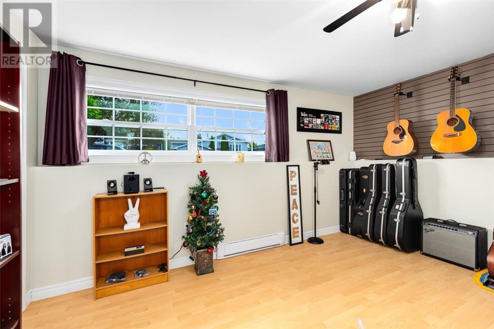 20 Sparrow Drive, photo 21 of 30