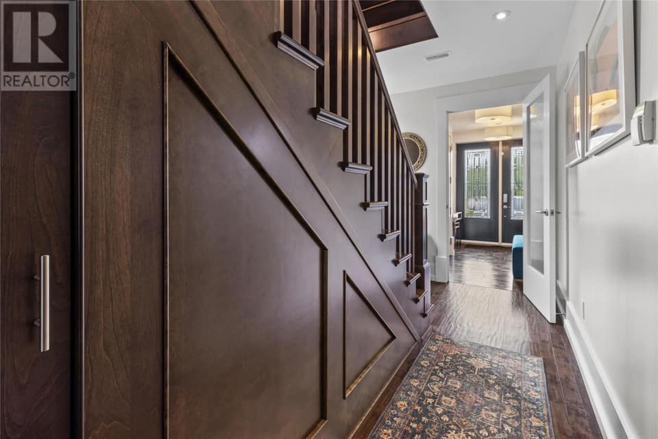 32 King Edward Place, photo 16 of 49