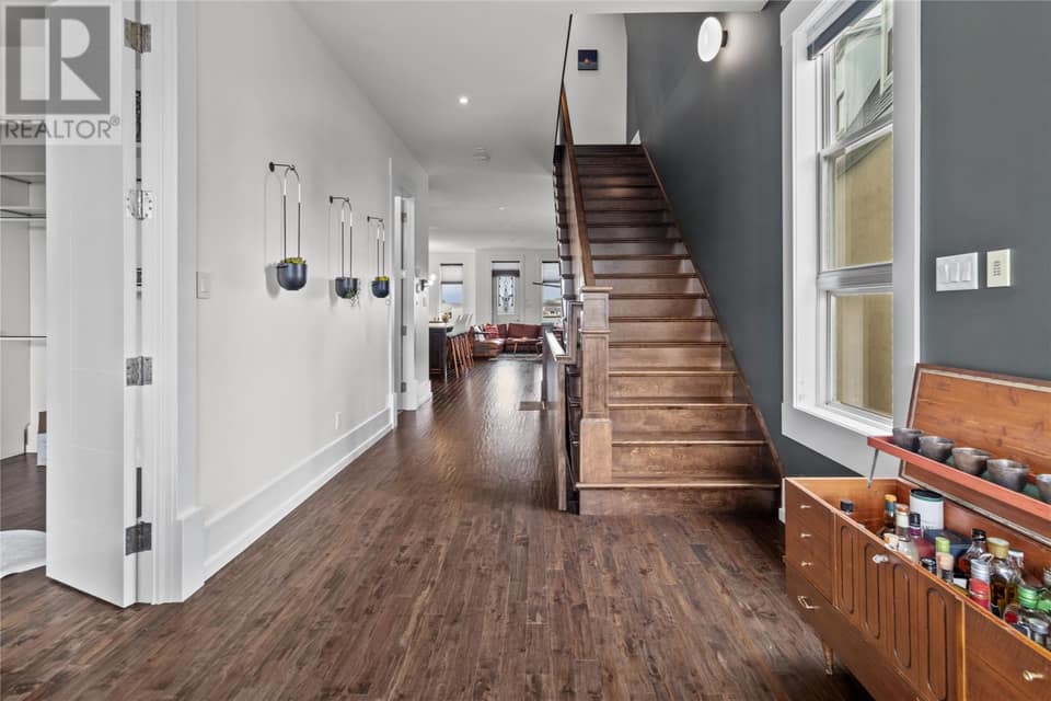 32 King Edward Place, photo 30 of 49