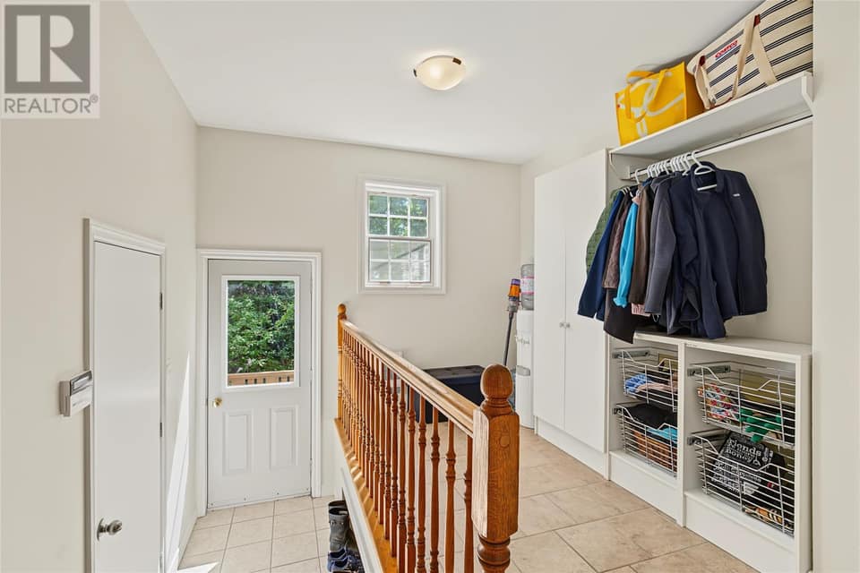 104 Three Island Pond Road, photo 23 of 50